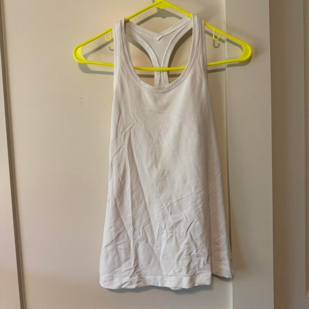 Lululemon tank white